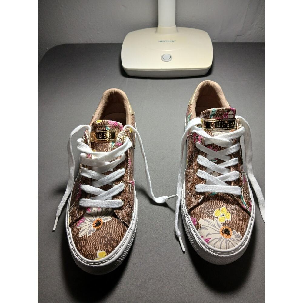 Guess Sneakers Women's Size 7.5